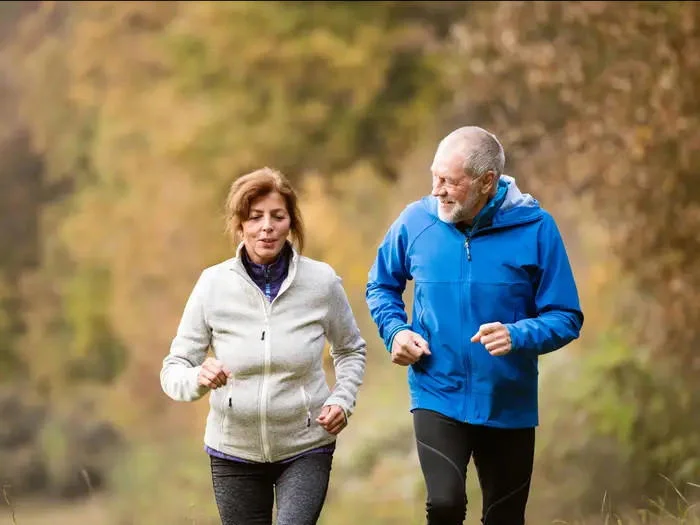 8 bí quyết vàng giúp đào thải cholesterol xấu để bảo vệ tim mạch-2.webp