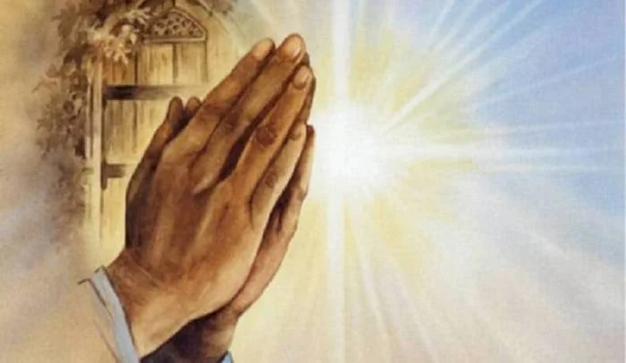 Đôi bàn tay nguyện cầu Xúc ᵭộng câu chuyện ý nghĩa sâu sắc phía sau một kiệt tác-2.webp