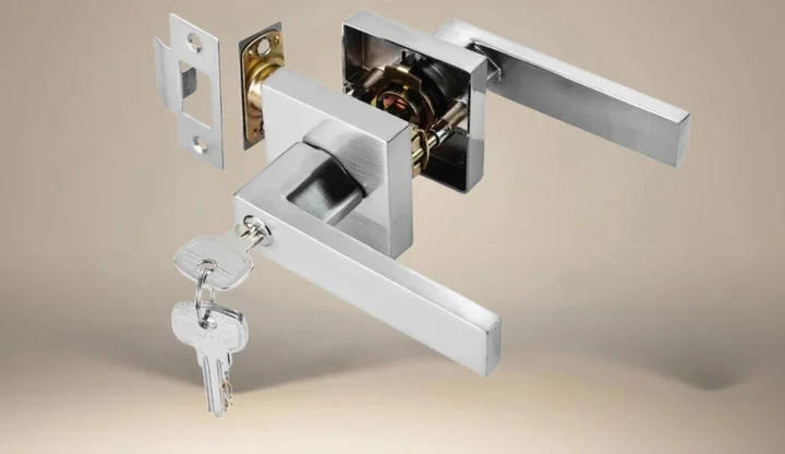 Nên chọn khóa tay nắm tròn hay khóa tay nắm gạt-2.webp