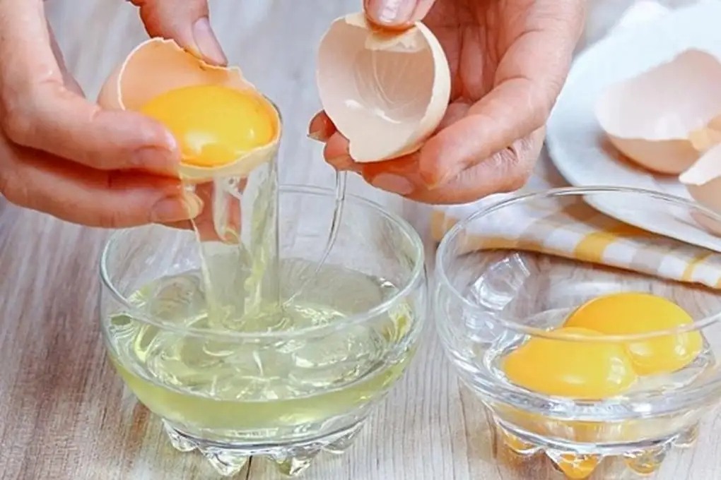 Phát hiện mới về mặt trái của việc chỉ ăn lòng trắng trứng