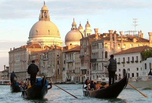 Những nơi có mùi khó chịu nhất thế giới