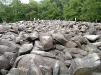 Bí ẩn những tảng đá kêu vang như chuông