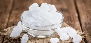 Đường phèn vàng và trắng, loại nào tốt hơn?