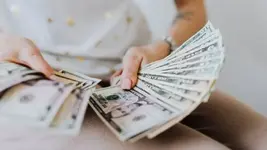 Tổ tiên dạy: Người nào còn giữ trong tay 3 thứ này thì khó làm việc lớn, Phúc Lộc Hao Tổn