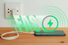 Công nghệ cần thay đổi trên smartphone hơn là dung lượng pin