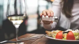 Những thói quen ăn uống sai lầm khiến cơ thể mệt mỏi