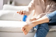 4 công dụng ít biết của phấn rôm